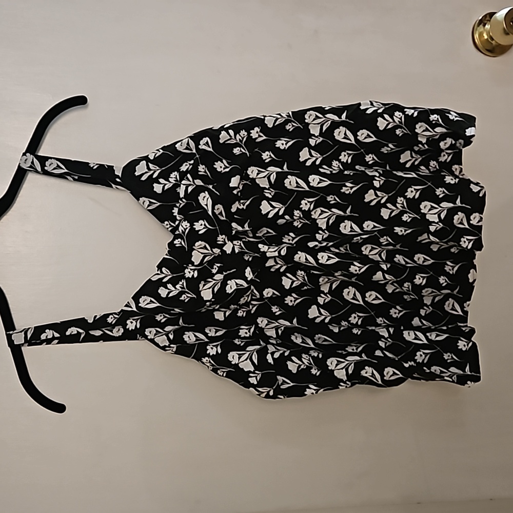 Simply Vera Vera Wang woman's size large fit and flare top